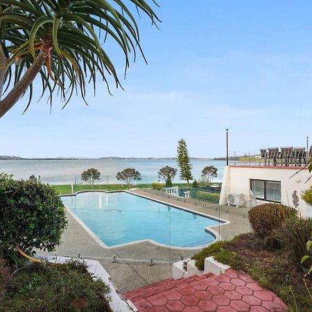 Magnificent Beachfront Mansion - Pool - Fireplace أوكلاند المظهر الخارجي الصورة
