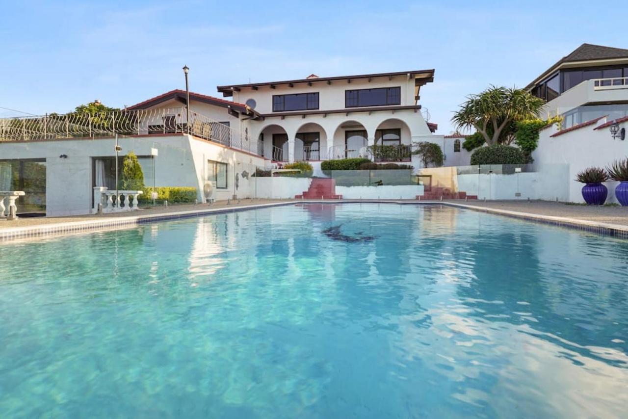 Magnificent Beachfront Mansion - Pool - Fireplace أوكلاند المظهر الخارجي الصورة